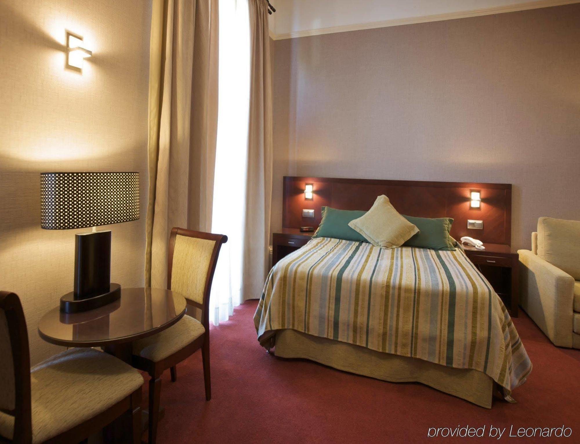 Hotel Savoy Saint Helier Room photo